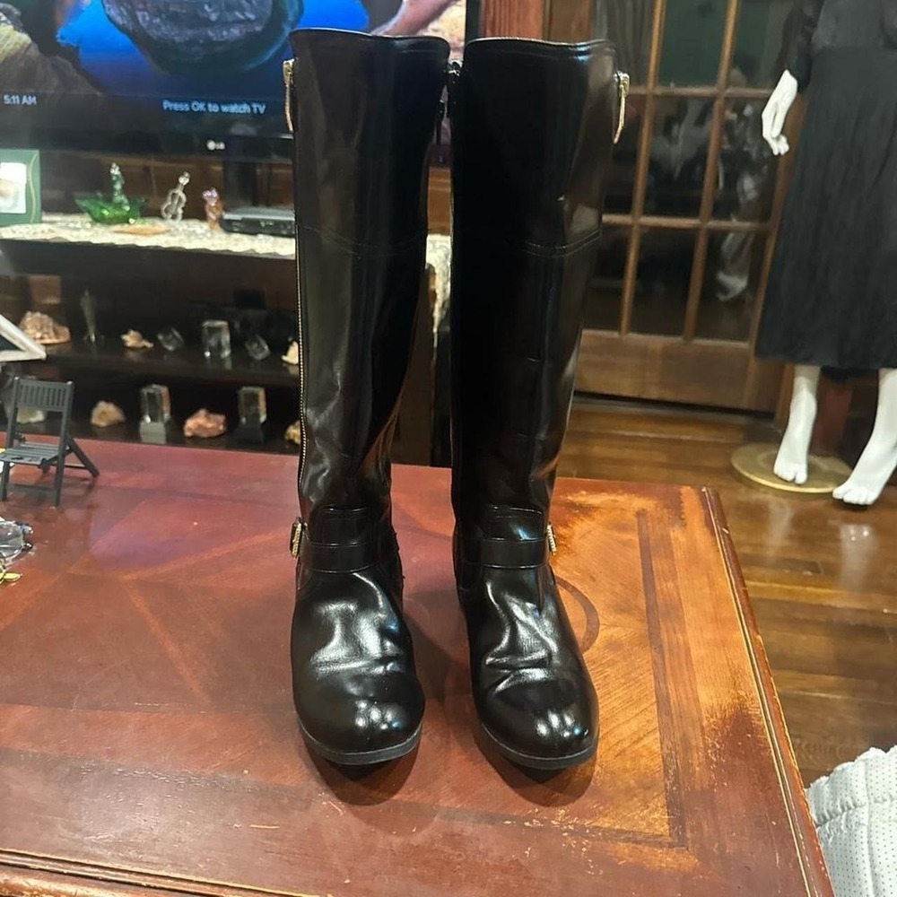 Liz Claiborne Black Quilted Knee-High Boots Gold-Tone Hardware.
